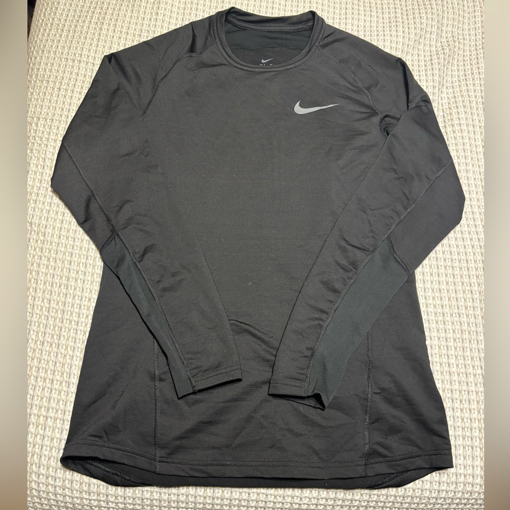 Nike Women’s Long Sleeve Tee
